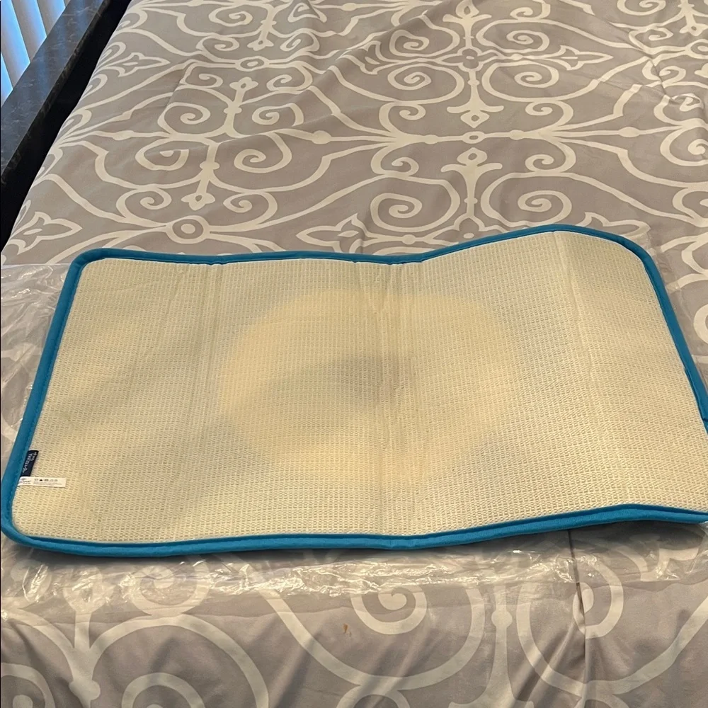 NWT Blue Evil Eye Bath Mat Kedima